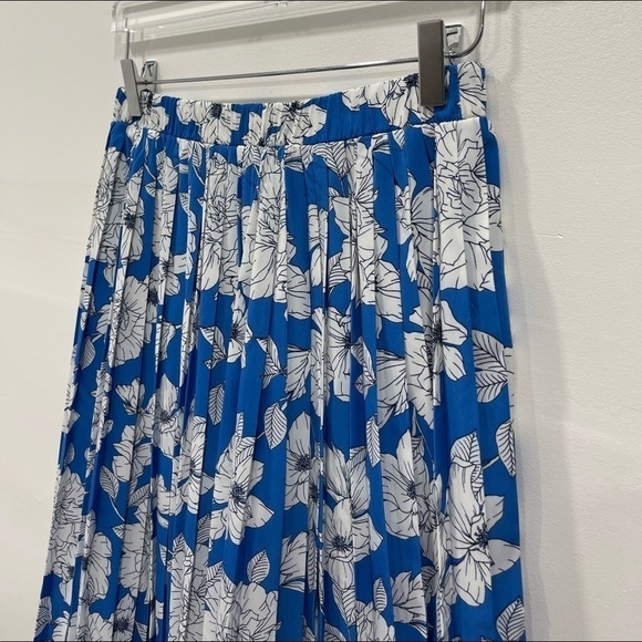 Banana Republic Printed Pleated Cool Combo Size S Petite Blue - Picture 3 of 7